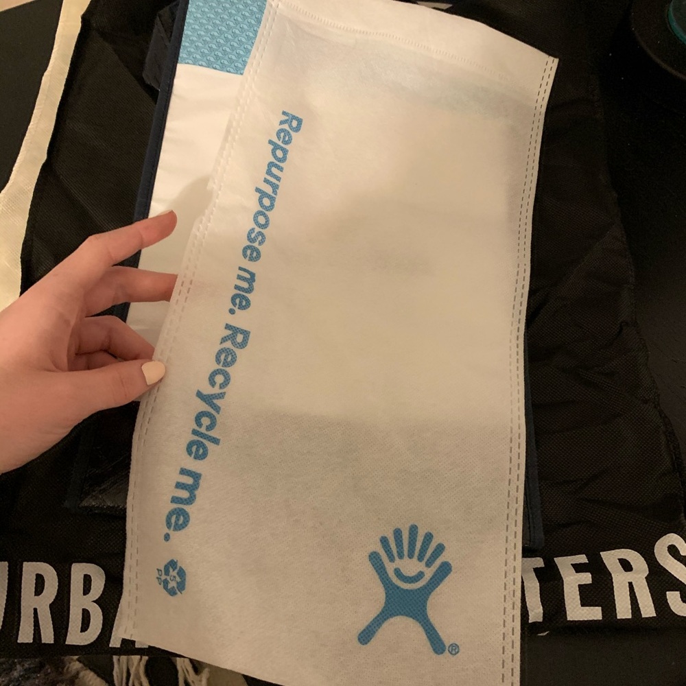 Hydroflask bag